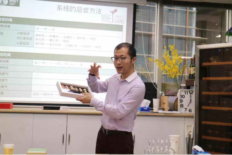 微信图片_20180910120324.jpg
