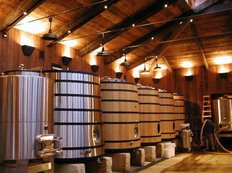 酿酒顾问,飞行酿酒师米歇尔61罗兰(micheal rolland)先生的亲自指导